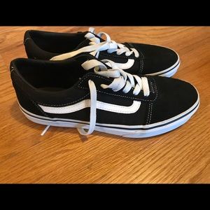 Vans Youth size 6